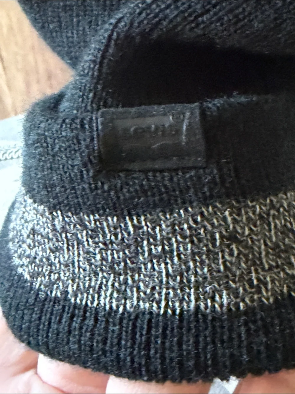 Levi’s black and gray cuffed knit beanie hat